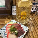 立呑み処 入部酒店 - 角ハイと鯨ベーコン