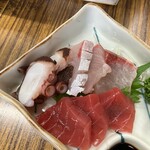 立呑み処 入部酒店 - お造り盛り合せ