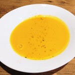 LA TABLE DE YAMASAKI - カボチャのスープ