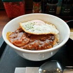 松屋 - エッグハンバーグ丼　並盛　690円