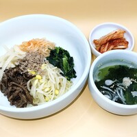 五色ナムルのビビンバ