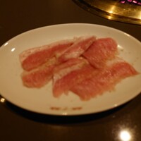 食道園 北新地店 - トントロ