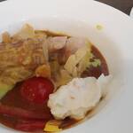 オールデイダイニング カリフォルニア - 夏野菜カレーにいろいろトッピング。