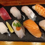 海鮮地鶏炭火焼 一期一会 - 