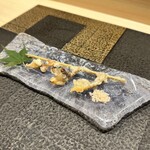 あま木 - 亀崎の郷土料理で串アサリの天ぷら