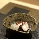 あま木 - 日間賀島の茹で上げタコ