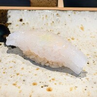 鮨 在 - 白いか