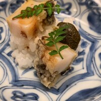 徳ㇵ本也 - デカい鮑揚げると旨さ倍に