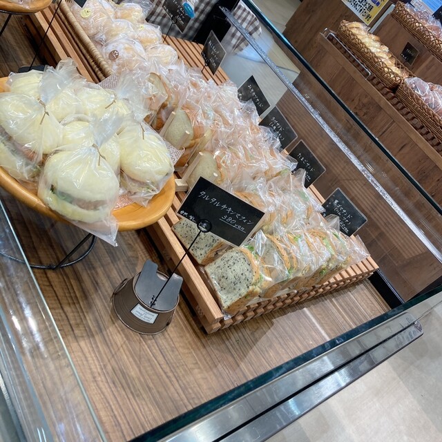 おこめのパン屋さん - 石仏/パン | 食べログ