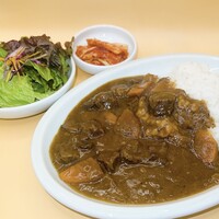 焼肉屋の牛カレー