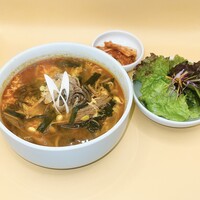 ユッケジャンクッパ　or　ユッケジャンうどん