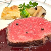 シェ・イノ - 
