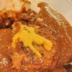 ハンバーグ・ステーキ&J - マスタード投入