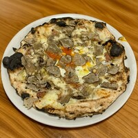 ピザダヴィンチトウキョウ - サマートリュフを使った濃厚卵のビスマルク