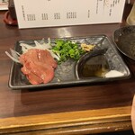 味十味 - 白肝の造り