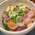 食事処 さか本 - 新鮮なネタが盛り沢山！コスパ最高です✨