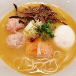 博多水炊きらーめん うかんむり - 