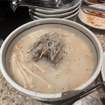 炭火焼肉かくれ家 - 