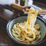 ヨコクラうどん - 温玉明太ぶっかけうどん
