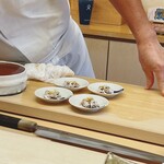 鮨おばな - 新イカの準備です