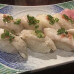 地魚料理 寿司処 菊寿し - 河豚の握り