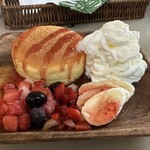 BLUE OCEAN'S PLATE - 