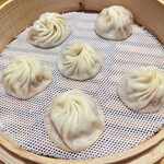 鼎泰豐  - 小籠包