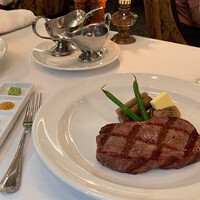 AKARENGA STEAK HOUSE - 