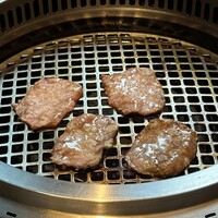 近江うし焼肉 にくTATSU 日本橋室町店 - 