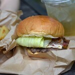 ビトウィーン ザ ブレッド - セット（ポテト＆ドリンク）で