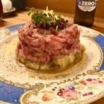 創作料理Ryota  - ・宮城県産仙台黒毛和牛とイチローファーム焼き茄子　極上タルタルユッケ（￥3,990）