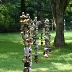 ビトウィーン ザ ブレッド - 裏の自然の中で