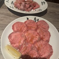 焼肉&手打ち冷麺 二郎 KANAYAMA - 