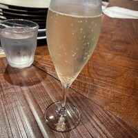 ピッツェリア&トラットリア ゴンゾ 目黒店 - スプマンテ