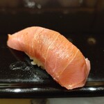 銀座 久兵衛 銀座本店 - 中トロ