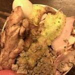 フスマにかけろ 中崎壱丁 中崎商店會1-6-18号ラーメン - にっこう×フスカケがやり過ぎたらこうなったジロー・野菜背脂ニンニク=マシマシマシ・突飛ング全乗せ(2014/3)