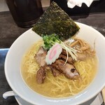 拉麺 名もなき店 - 塩チャーシュー麺