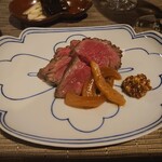 別邸 洛邑 - 御食事に静岡育ちの牛のたたき　むちゃくちゃ旨味がある美味しい牛でした