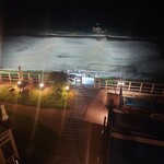 別邸 洛邑 - 夜の浜辺　砂の白さが際立ちます