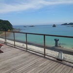 別邸 洛邑 - フロントの外はこの風景です