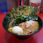 家系総本山 吉村家 - 