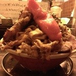 フスマにかけろ 中崎壱丁 中崎商店會1-6-18号ラーメン - にっこう×フスカケがやり過ぎたらこうなったジロー・野菜背脂ニンニク=マシマシマシ・突飛ング全乗せ(2014/3)