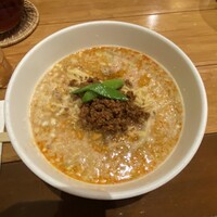 個室中華 頤和園 溜池山王店 - 