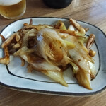 焼鳥日高 - 料理写真:イカゲソねぎ炒め280円
