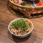 生肉専門店 焼肉 金次郎 - ハラミのすじポン酢