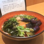 こころや - 梅わかめと茄子揚げ浸しうどん