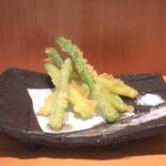 こころや - 群馬県産アスパラガス天ぷら