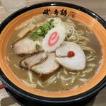 三麺流 武者麺 江坂店