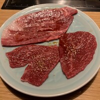 TANAKA YAKINIKU RESTAURANTE - 