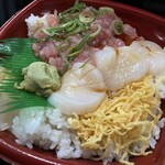 海の丼　丼丸 - 料理写真:ホタテねぎとろ丼［シャリ増］